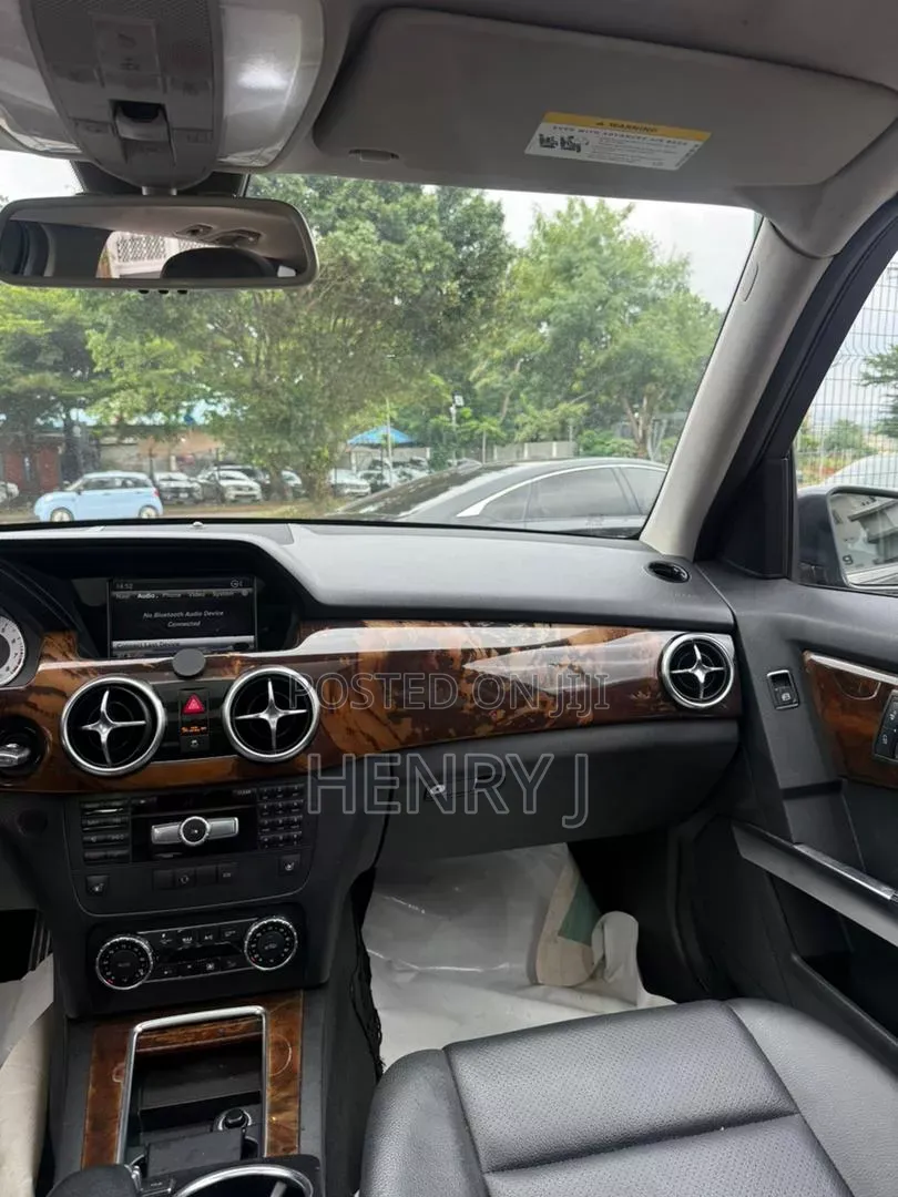Mercedes-Benz GLK-Class 350 4MATIC 2013 Gray