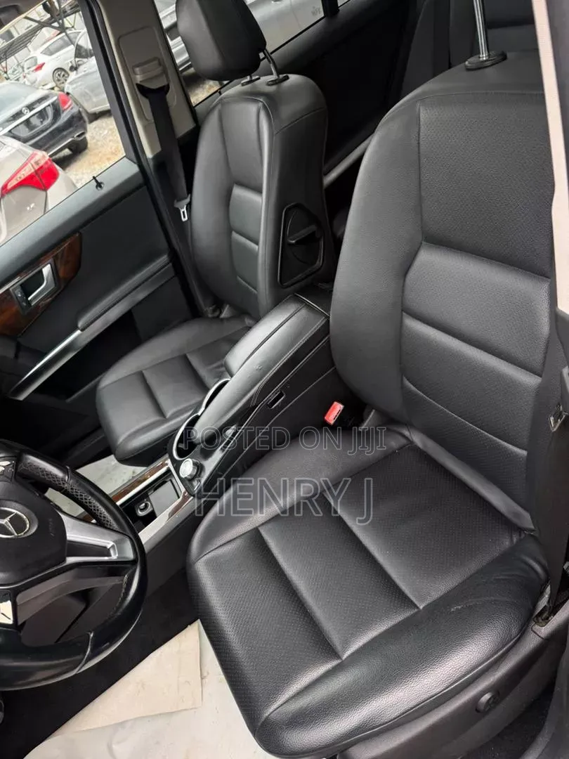 Mercedes-Benz GLK-Class 350 4MATIC 2013 Gray