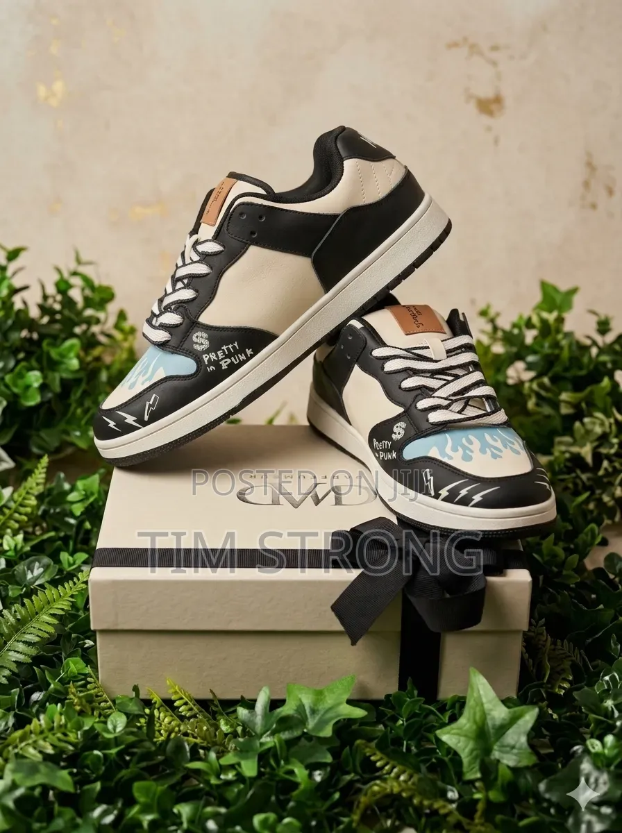 Custom the Simpsons Graphic Sneakers