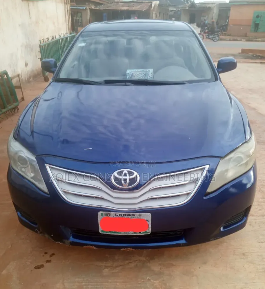 Toyota Camry LE 4dr Sedan (2.4L 4cyl 5A) 2008 Blue