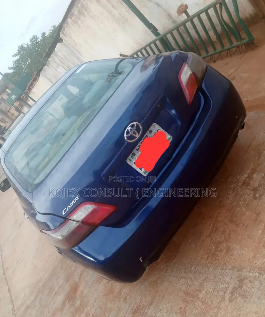 Toyota Camry LE 4dr Sedan (2.4L 4cyl 5A) 2008 Blue