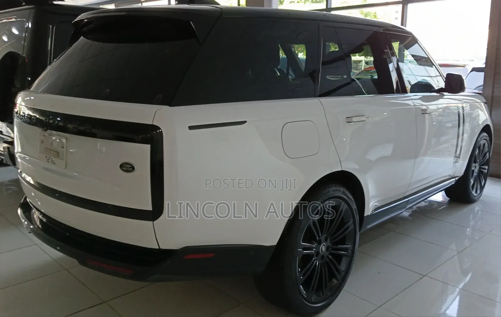 Land Rover Range Rover Vogue 2024 White