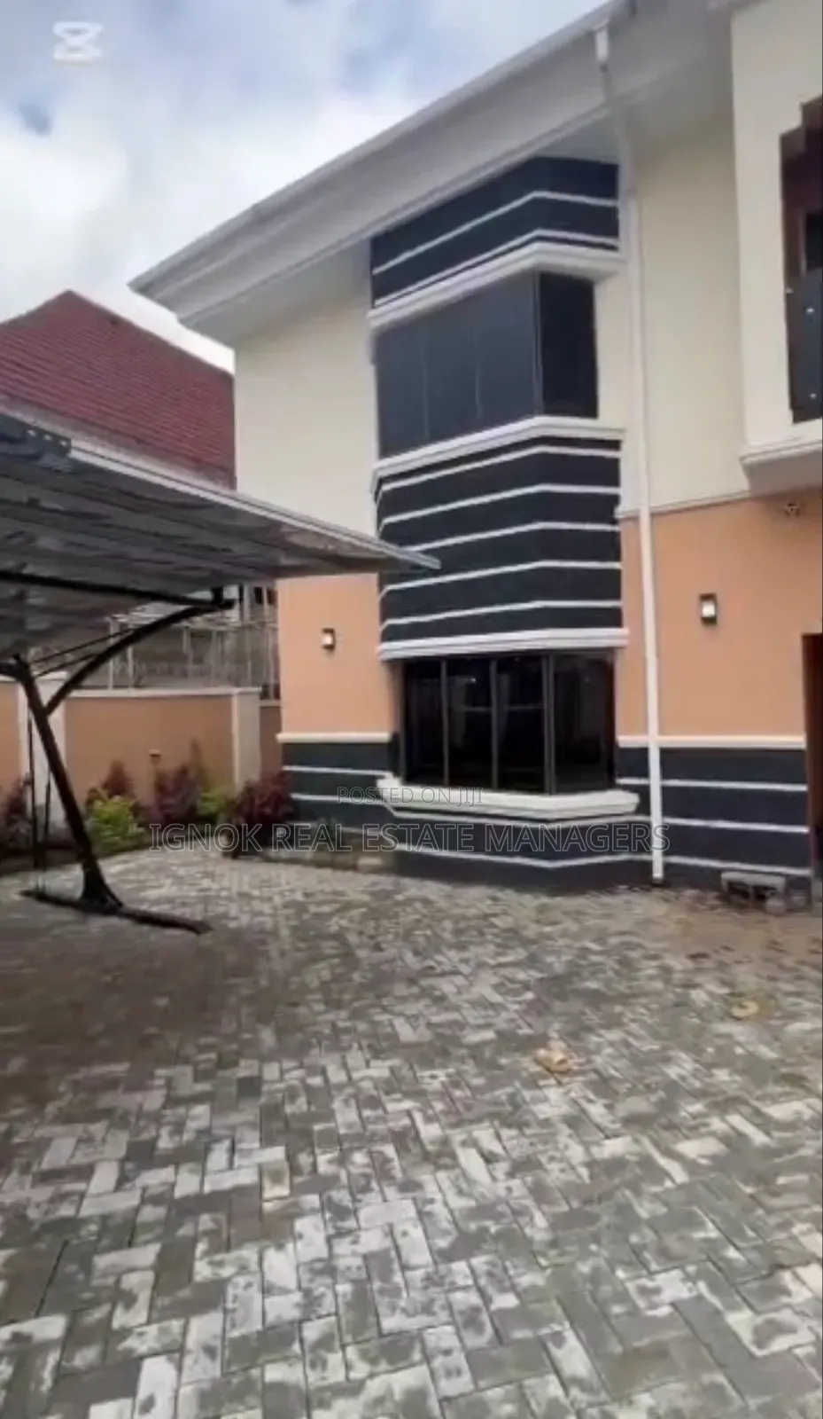 4bdrm Duplex in Apo Primary School, Zone B for sale