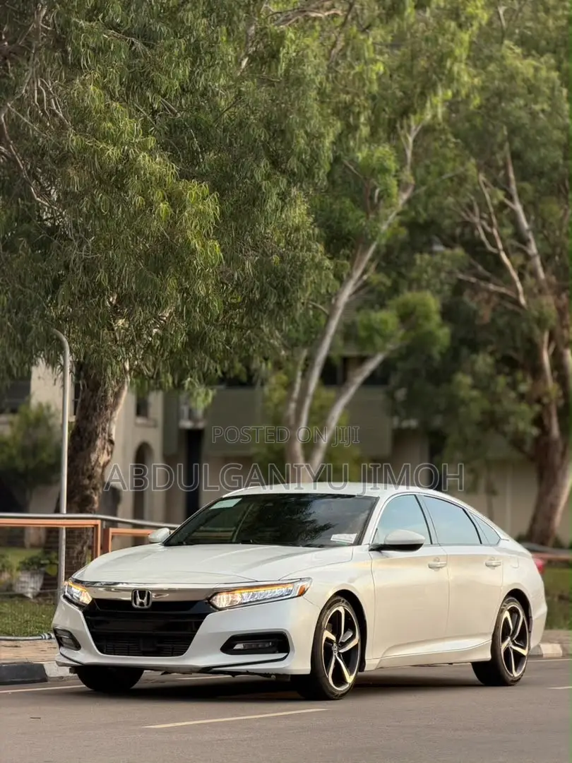Honda Accord 2018 White