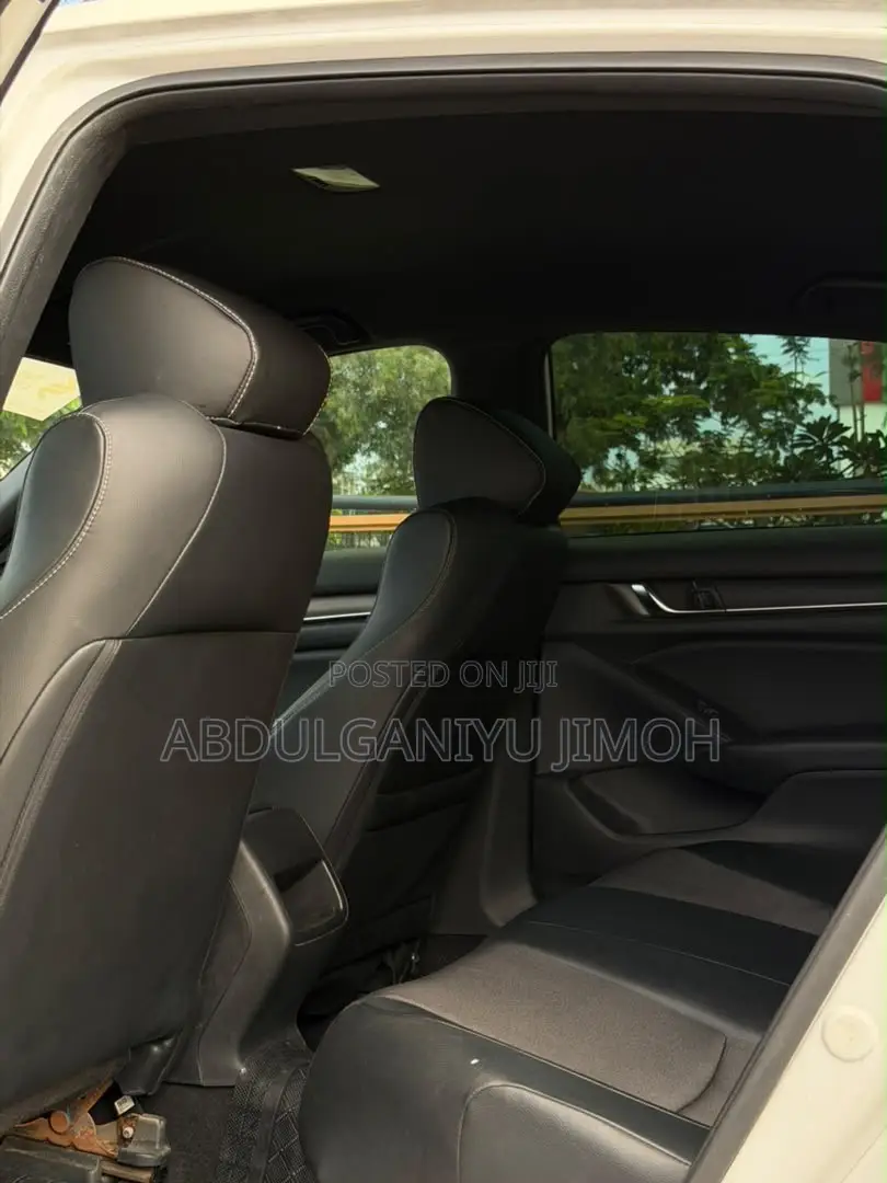 Honda Accord 2018 White