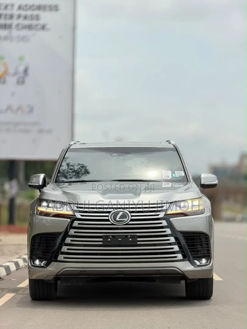 Lexus LX 600 2023