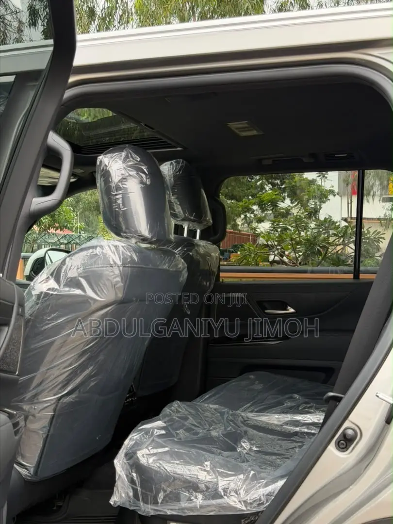 Lexus LX 600 2023