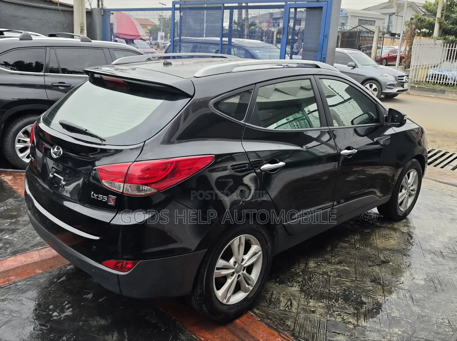 Hyundai Ix35 2012 Black