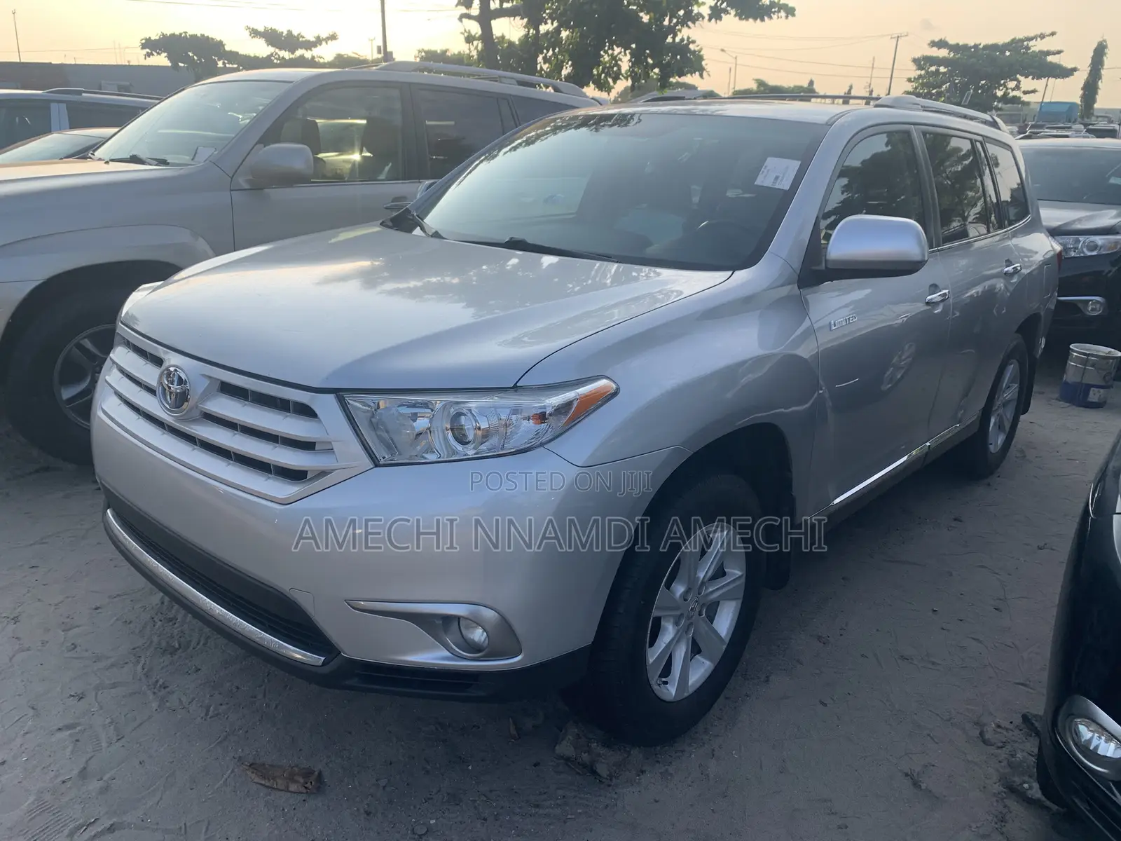 Toyota Highlander Limited 3.5l 4WD 2013 Silver