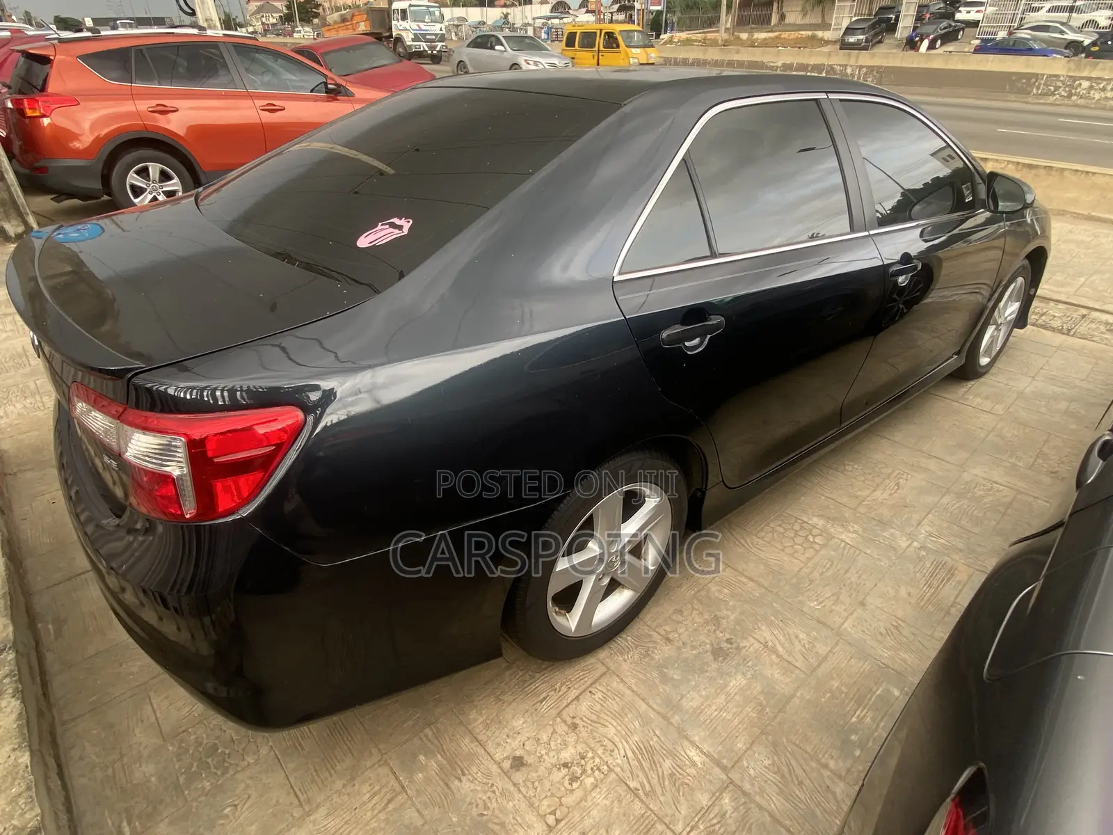 Toyota Camry SE Sport 4dr Sedan (2.5L 4cyl 6A) 2014 Gray