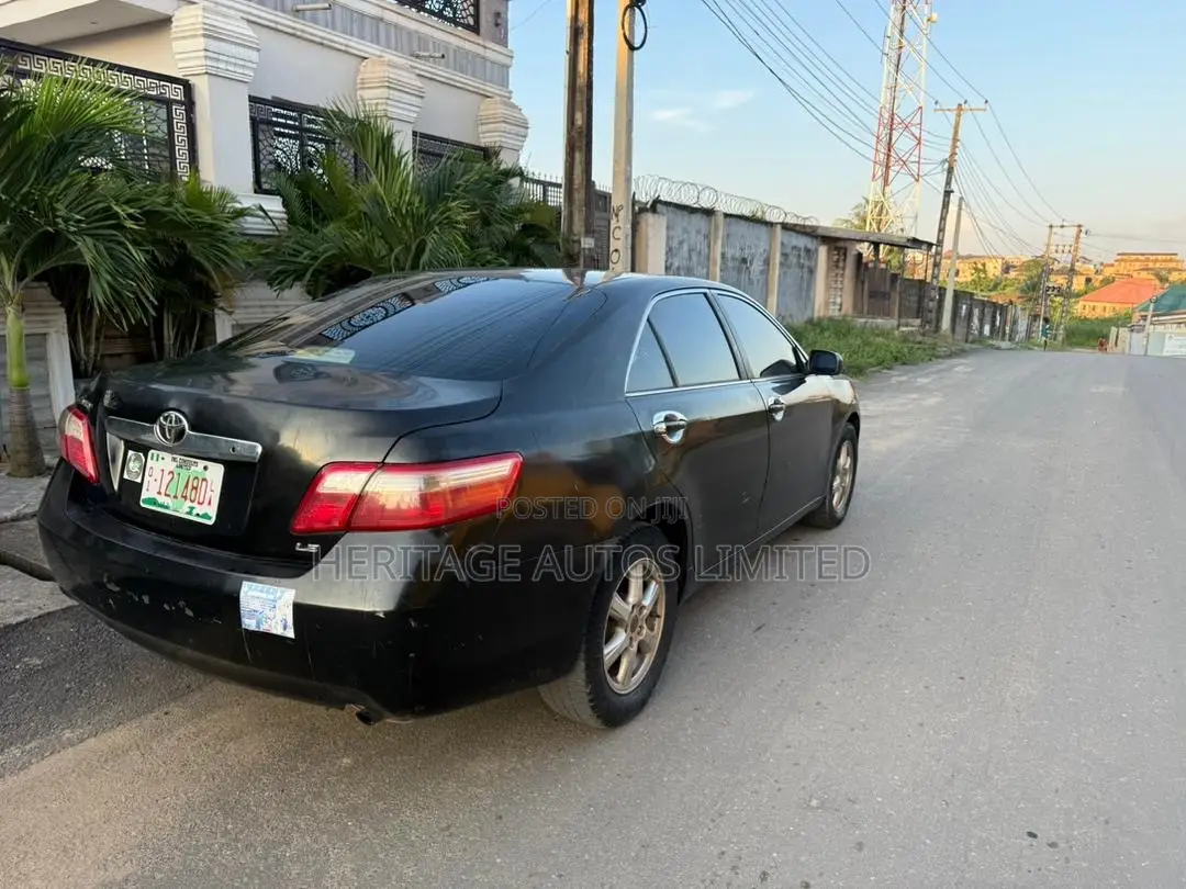 Toyota Camry LE 4dr Sedan (2.4L 4cyl 5A) 2008 Black