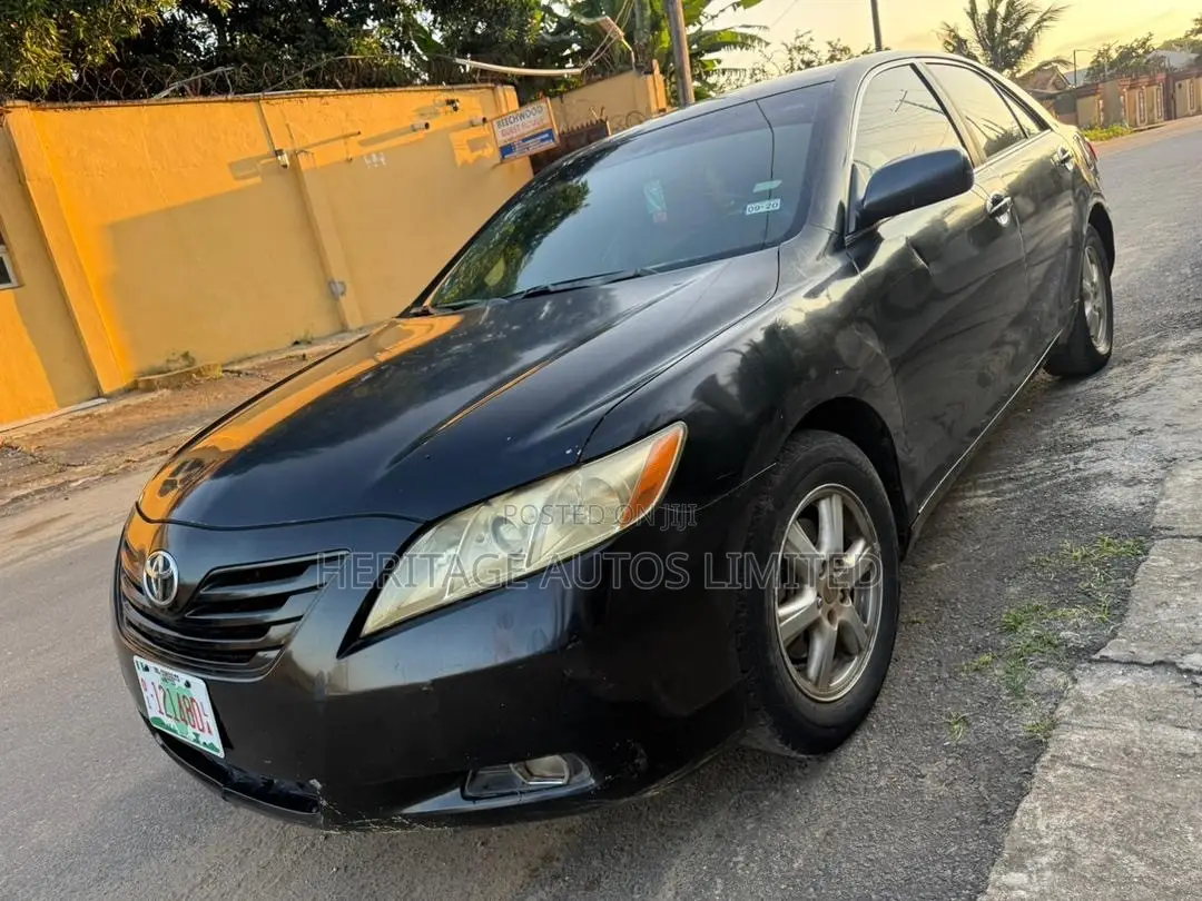 Toyota Camry LE 4dr Sedan (2.4L 4cyl 5A) 2008 Black