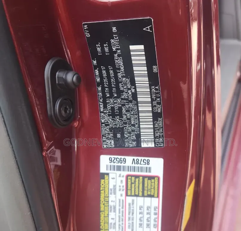 Toyota Sienna 2014 Red