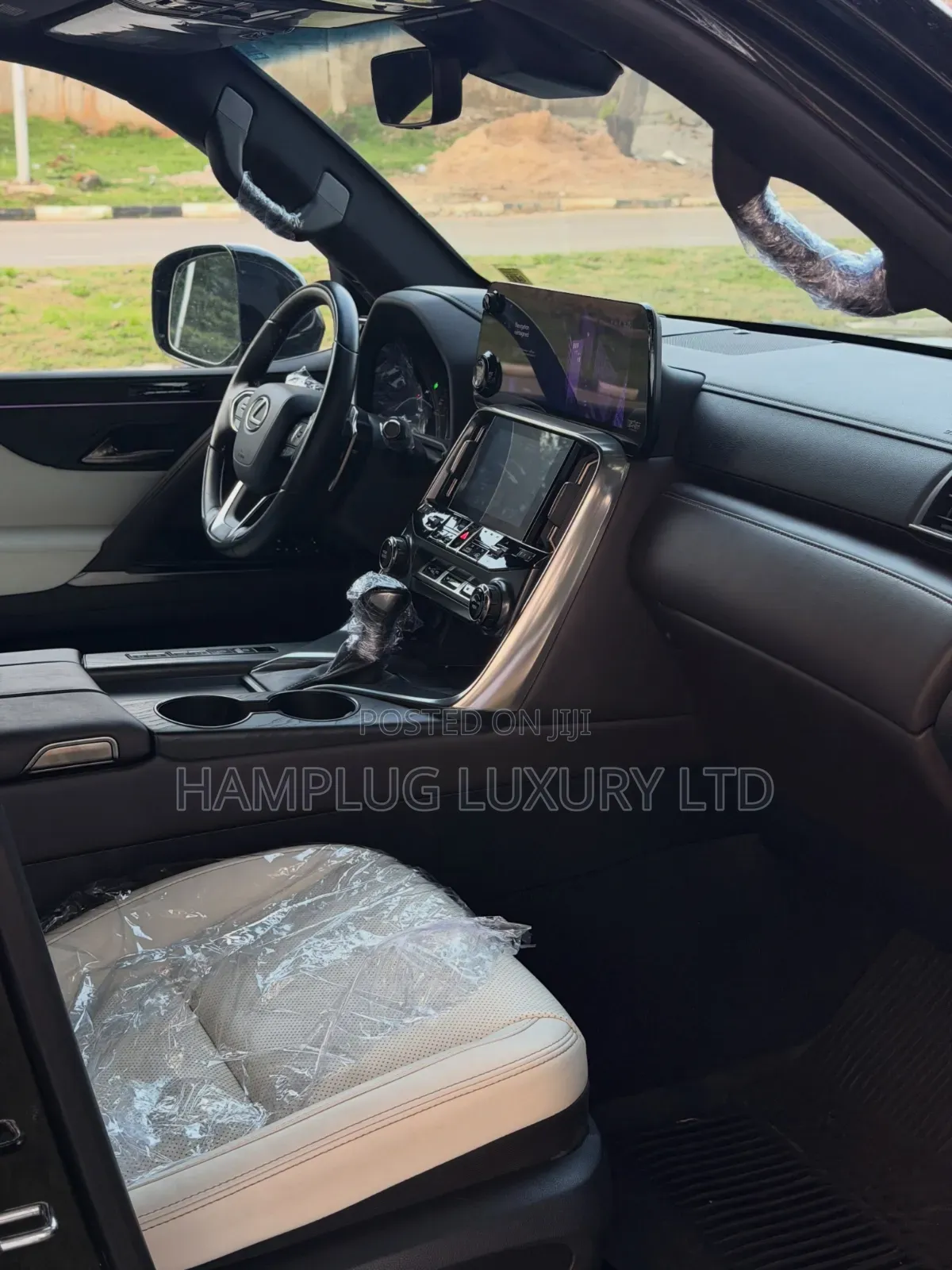 Lexus LX 2023 Black