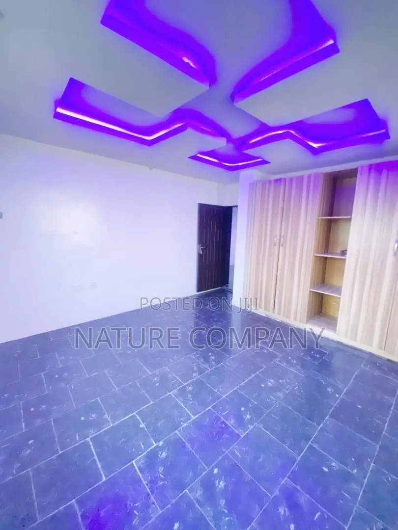 3bdrm Block of Flats in Magodo Isheri for rent