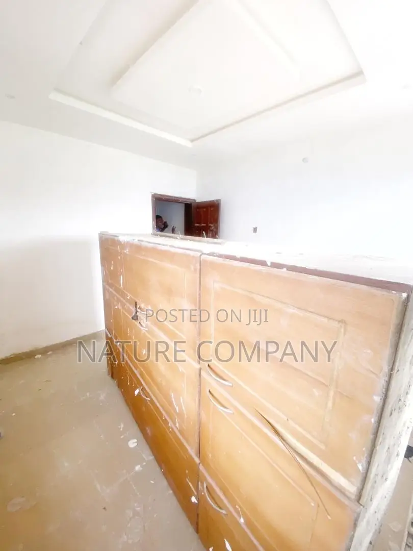 3bdrm Block of Flats in Magido Isheri for rent