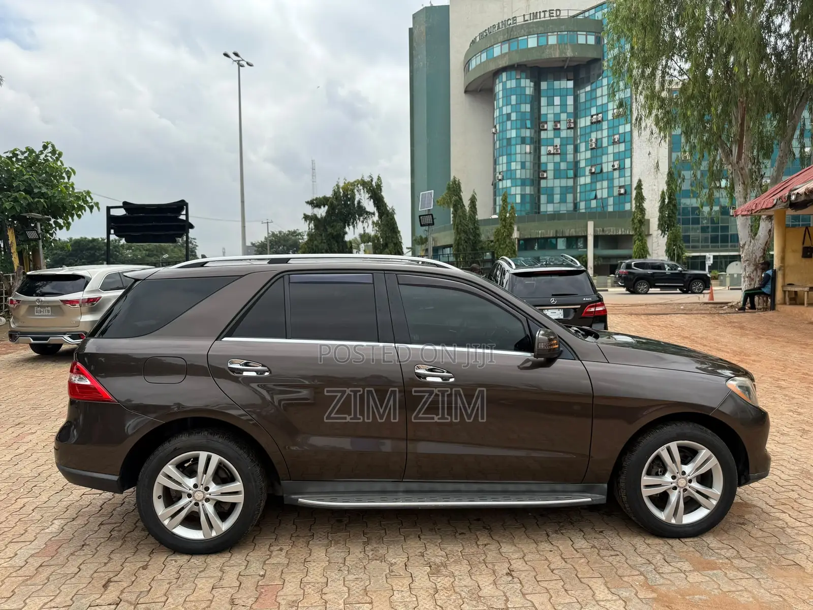 Mercedes-Benz M Class ML350 4dr SUV (3.5L 6cyl 7A) 2014 Brown