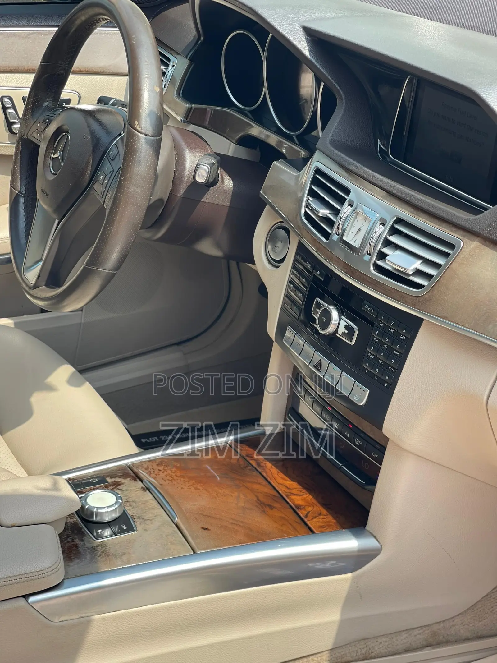 Mercedes-Benz E350 Base 4dr Sedan RWD (3.5L 6cyl 7A) 2014 Brown