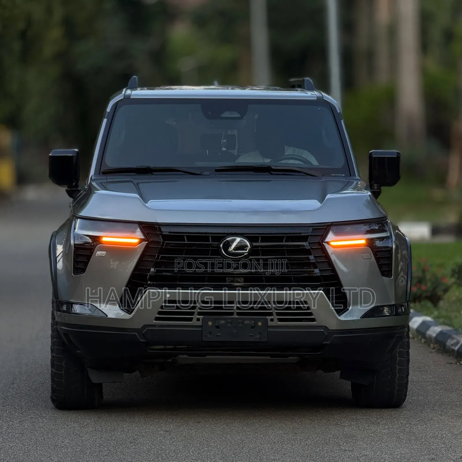 Lexus GX 2025 Gold