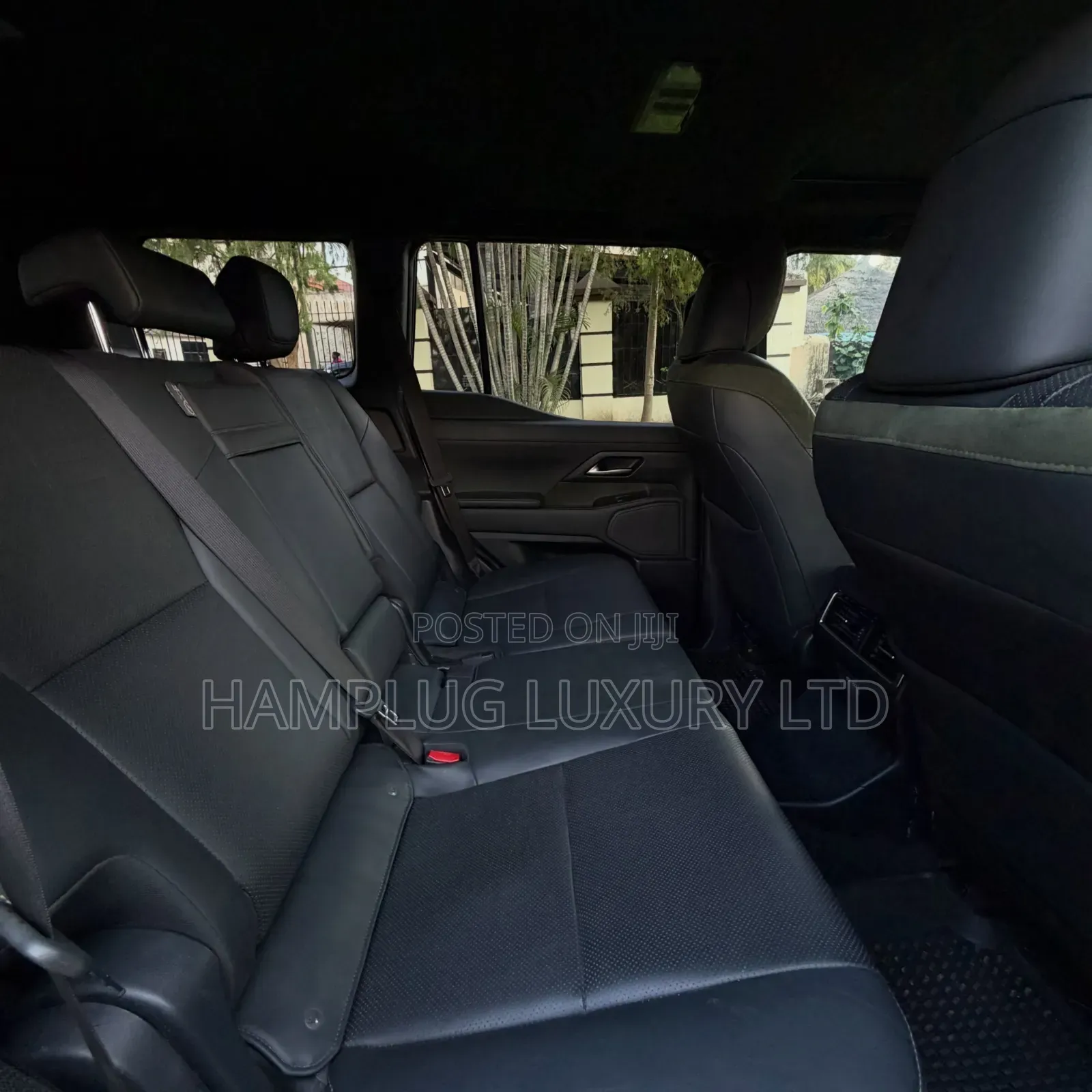 Lexus GX 2025 Gold