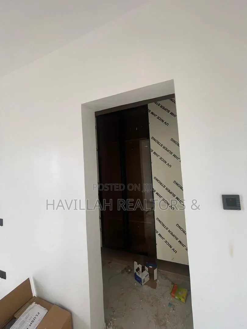 3bdrm Duplex in Ifako-Ogba for sale