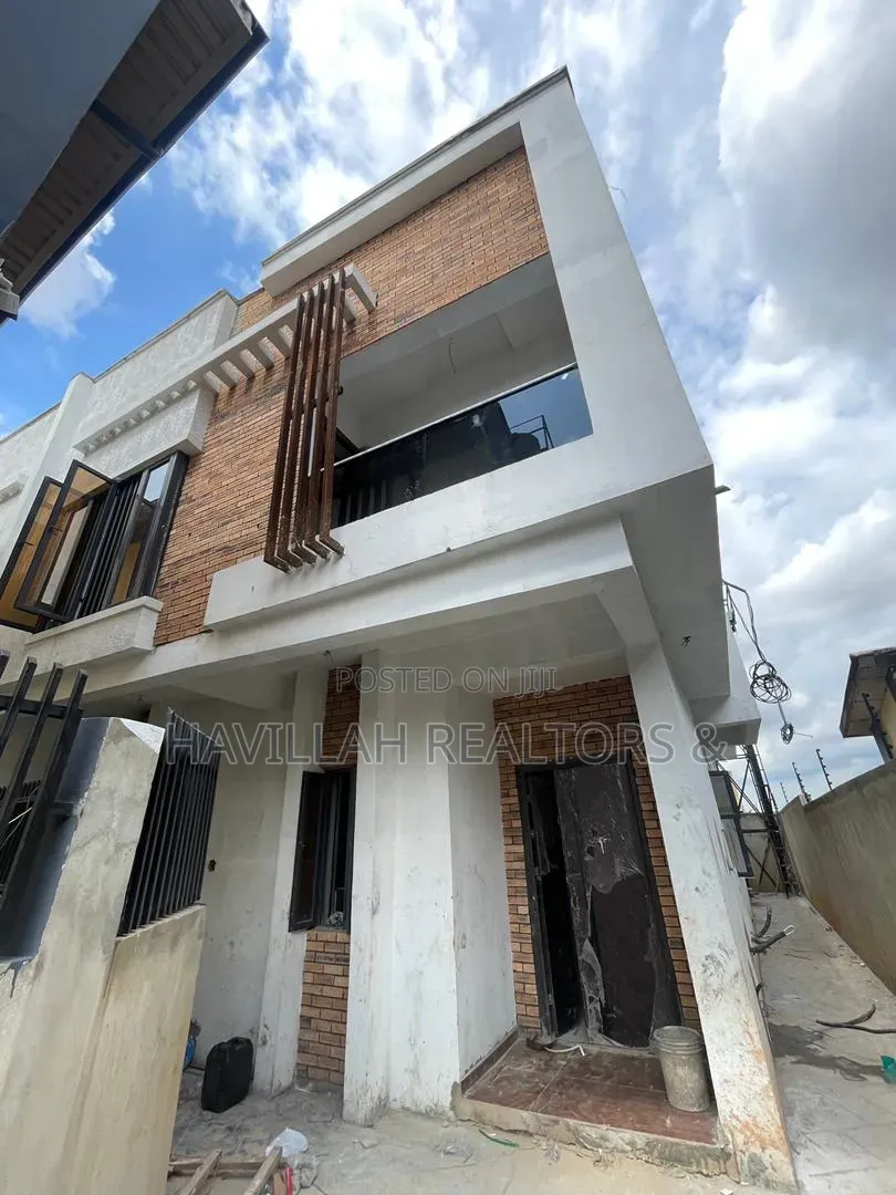 4bdrm Duplex in Ifako-Ogba for sale