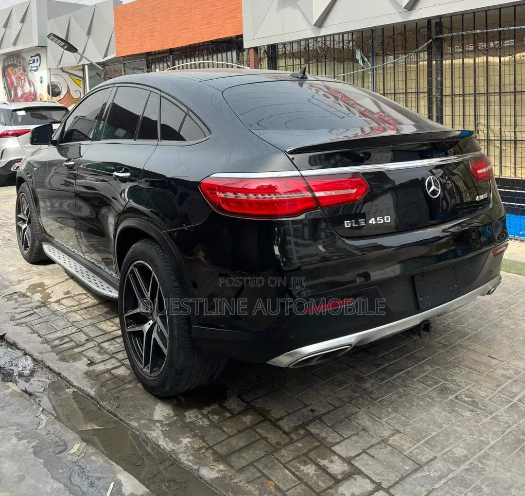 Mercedes-Benz GLE-Class 2016 Black