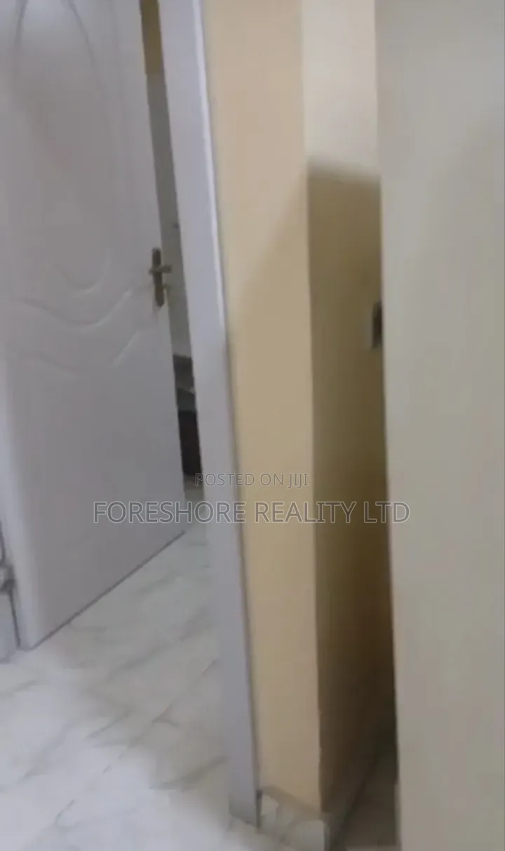 Furnished 3bdrm Apartment in Allen Avenue for sale