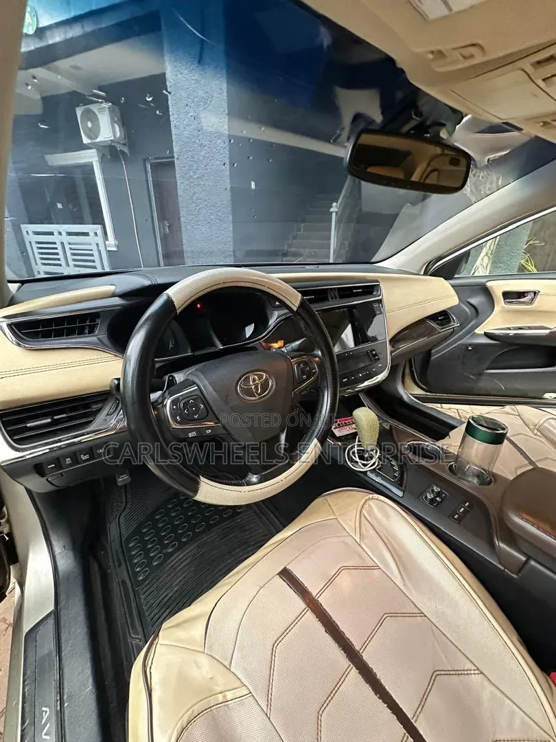 Toyota Avalon 2017 Gold