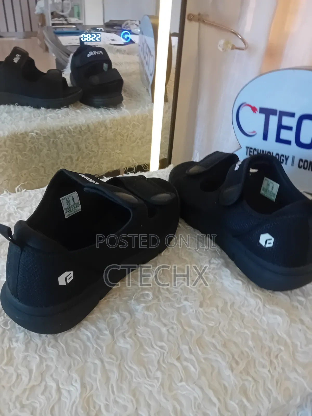 FitVille Diabetic Sandals for Men With Arch Support, Adjustable