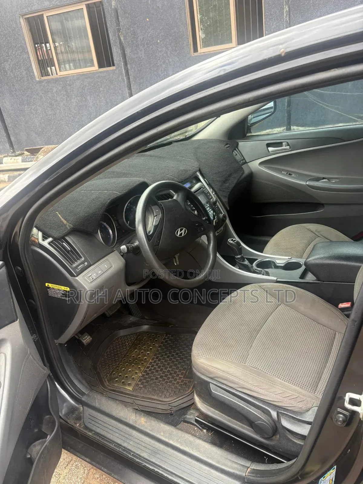 Hyundai Sonata GLS Sedan FWD (2.4L 4cyl 6A) 2013 Black