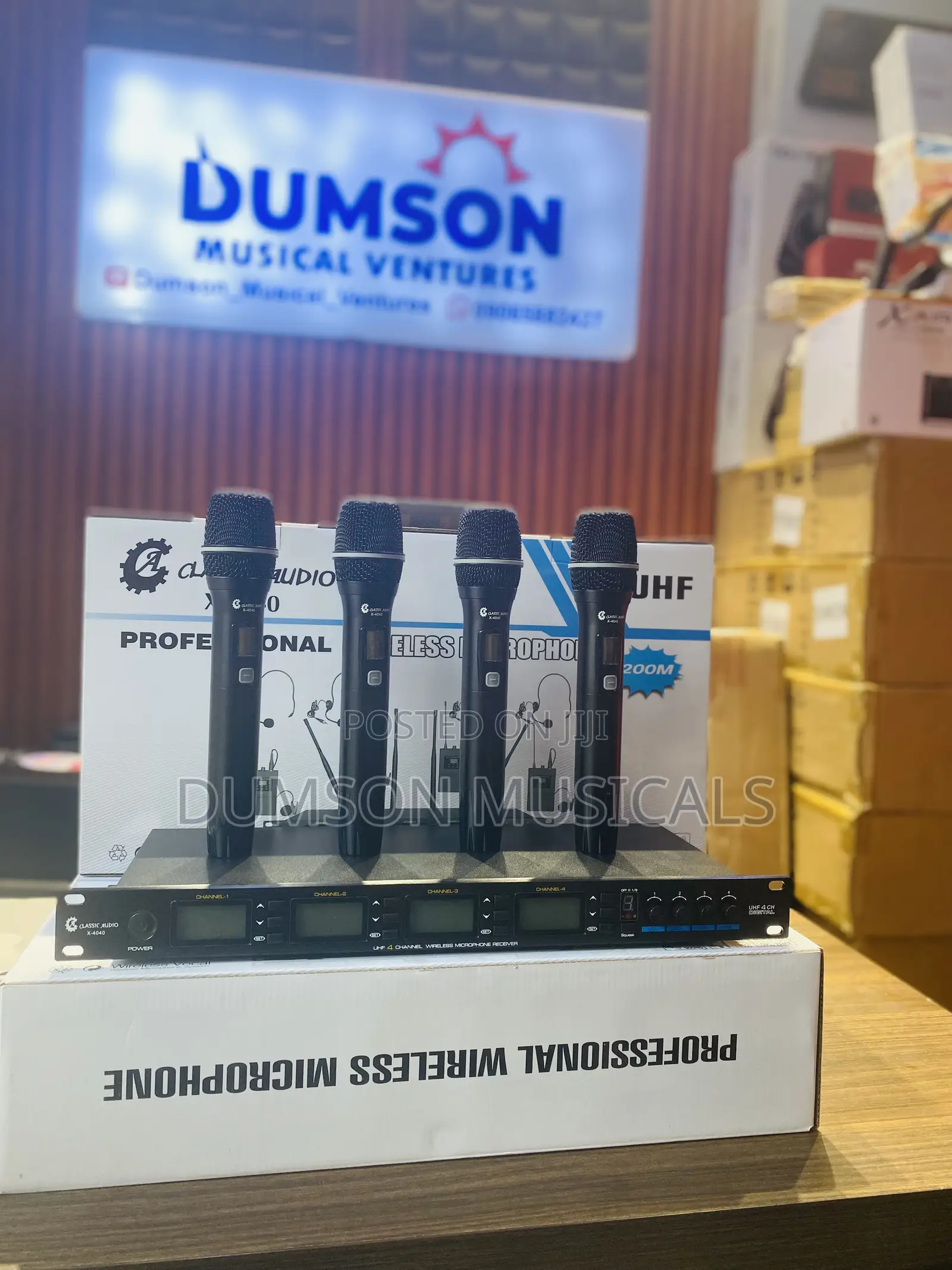 Classic Audio X4040 4in1 Wireless Microphone UHF