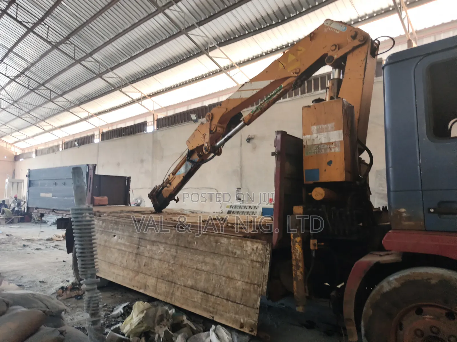 8 Tons Man Volks HIAB Self-Loader Crane - Nigerian Use
