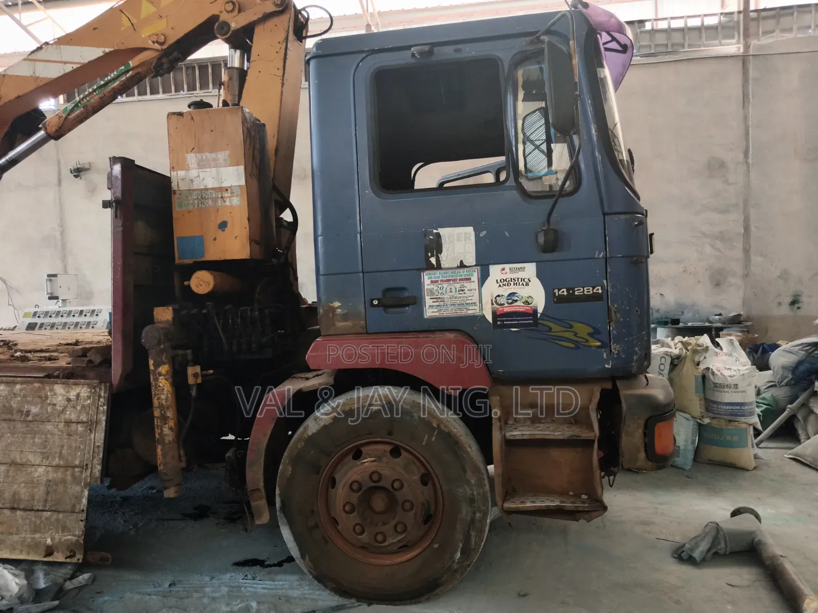 8 Tons Man Volks HIAB Self-Loader Crane - Nigerian Use