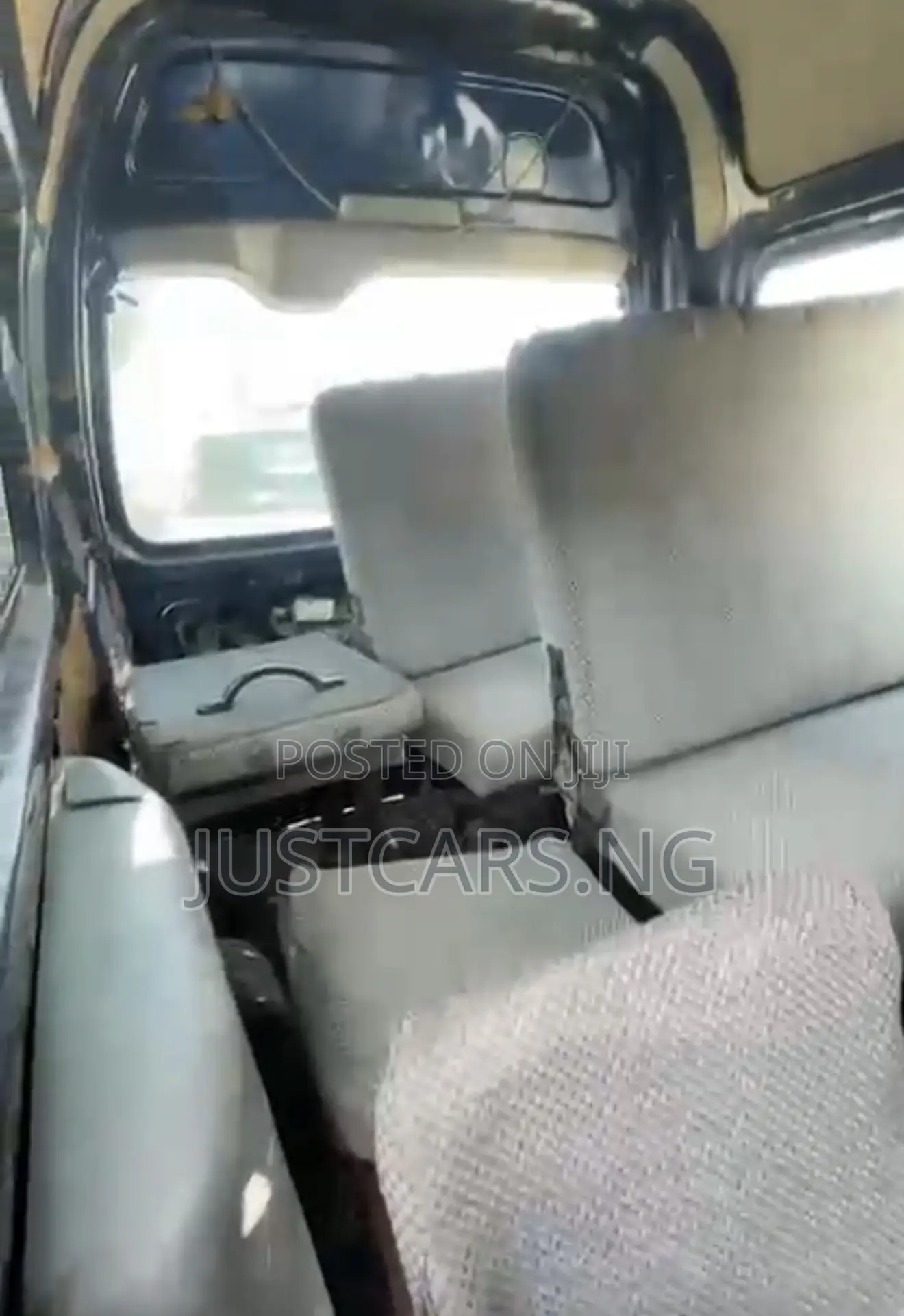 Toyota HiAce 2006 Blue