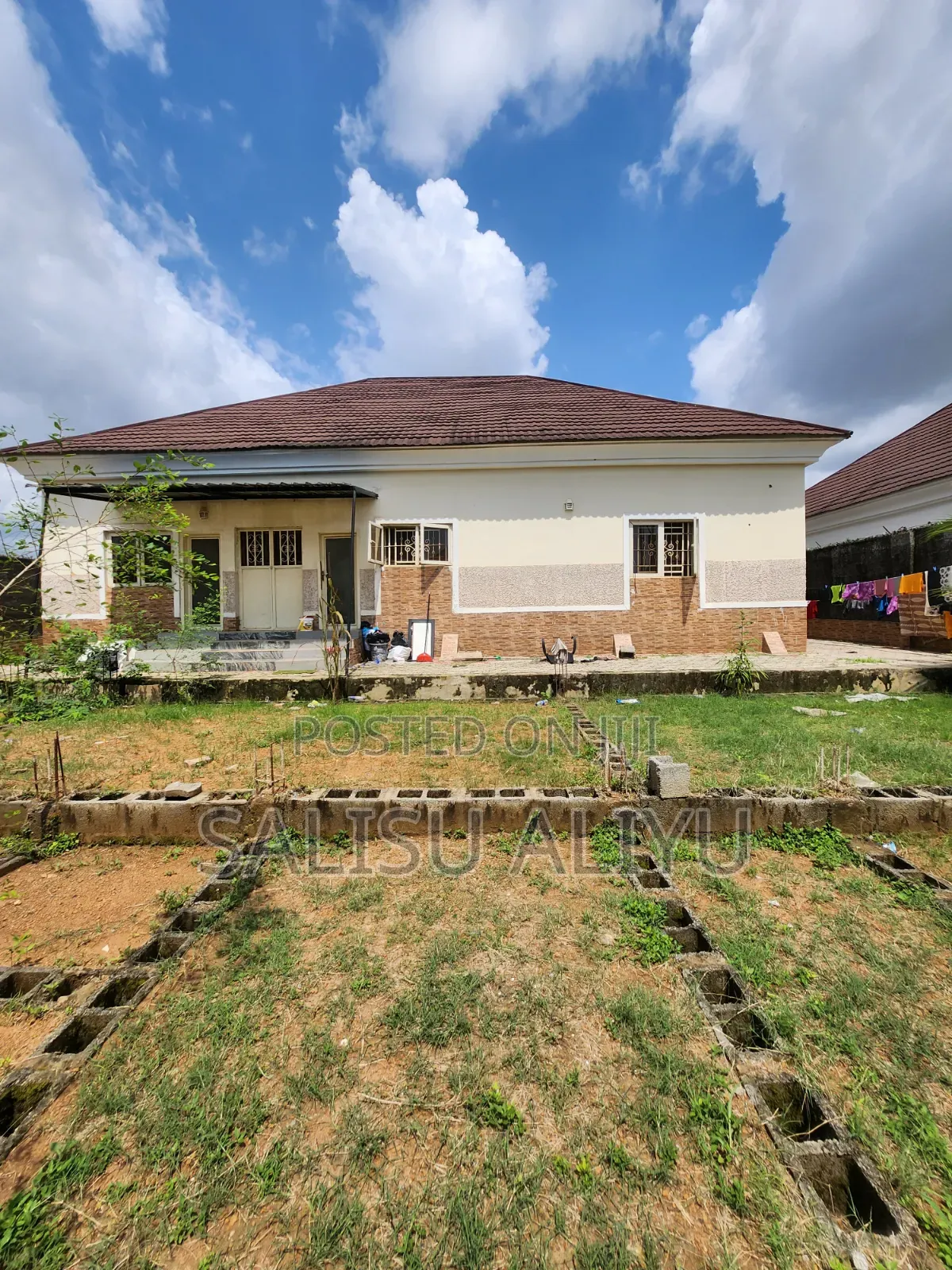 5bdrm Bungalow in Lokogoma for sale