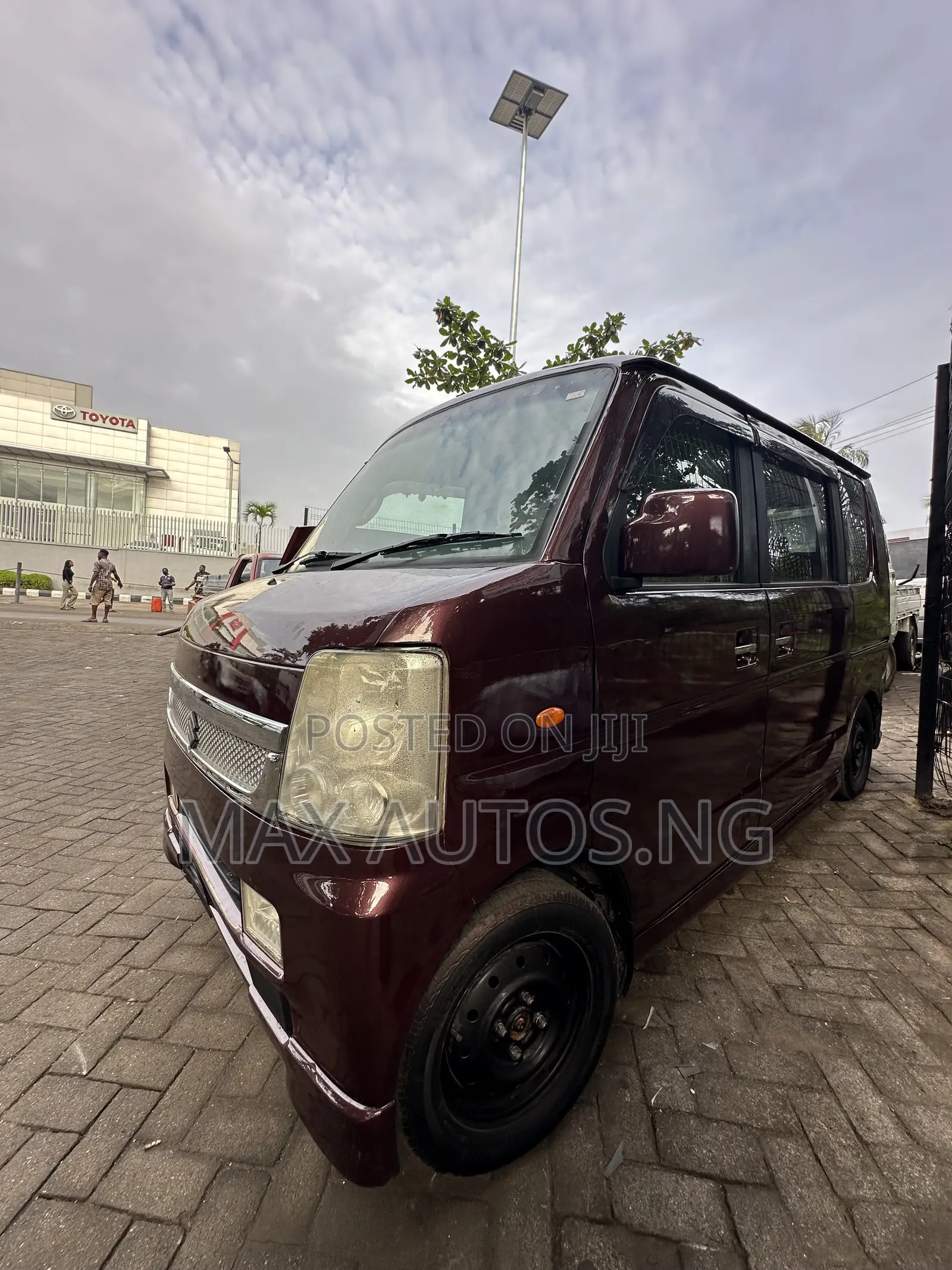 Suzuki Every 2014 Red