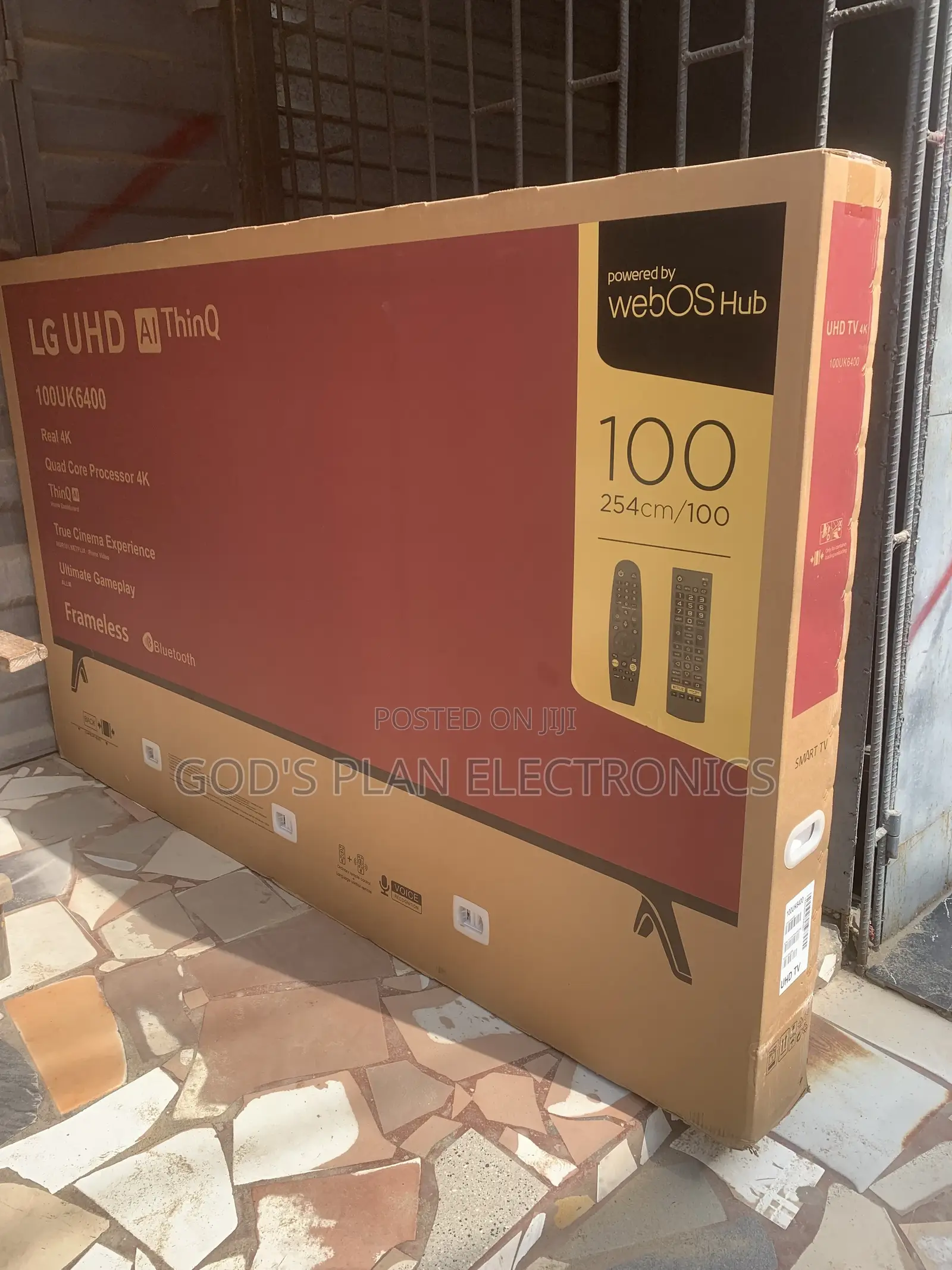 100inches Webos UHD TV