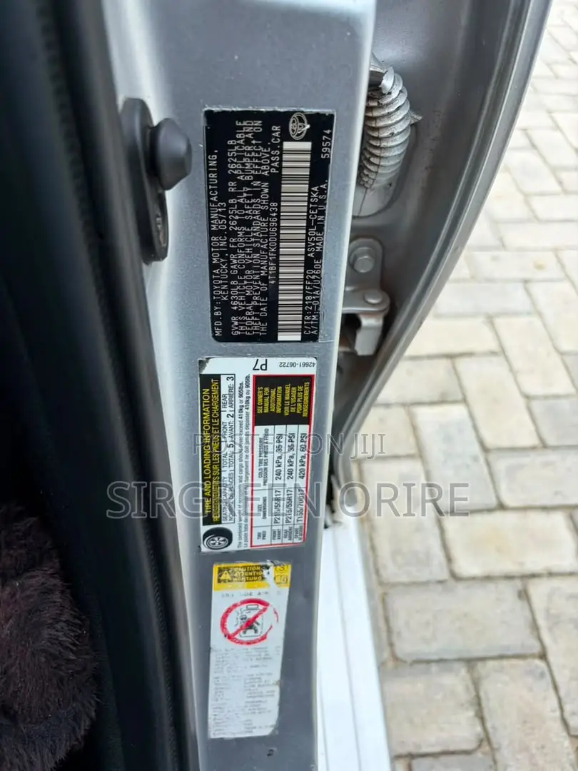 Toyota Camry 2013 Silver