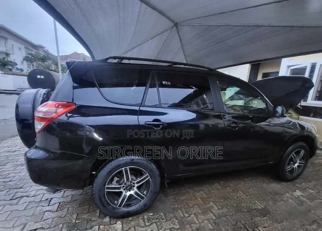 Toyota RAV4 Limited 2011 Black