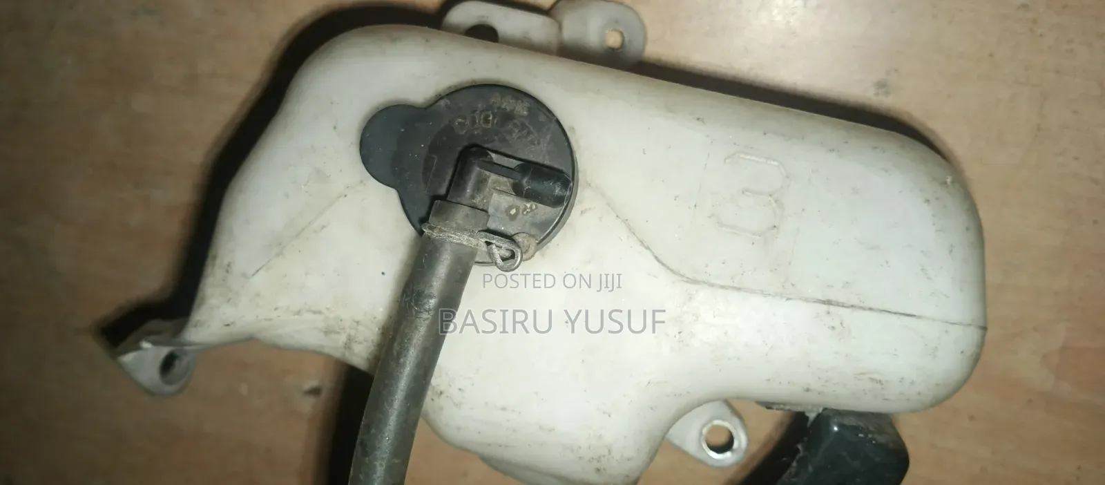 Water Reservoir Tank for Toyota Matrix 2009