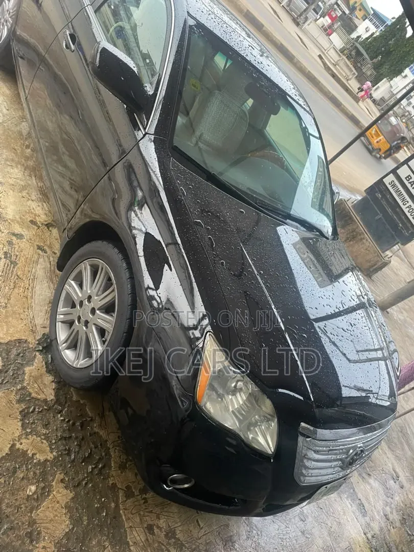 Toyota Avalon 2008