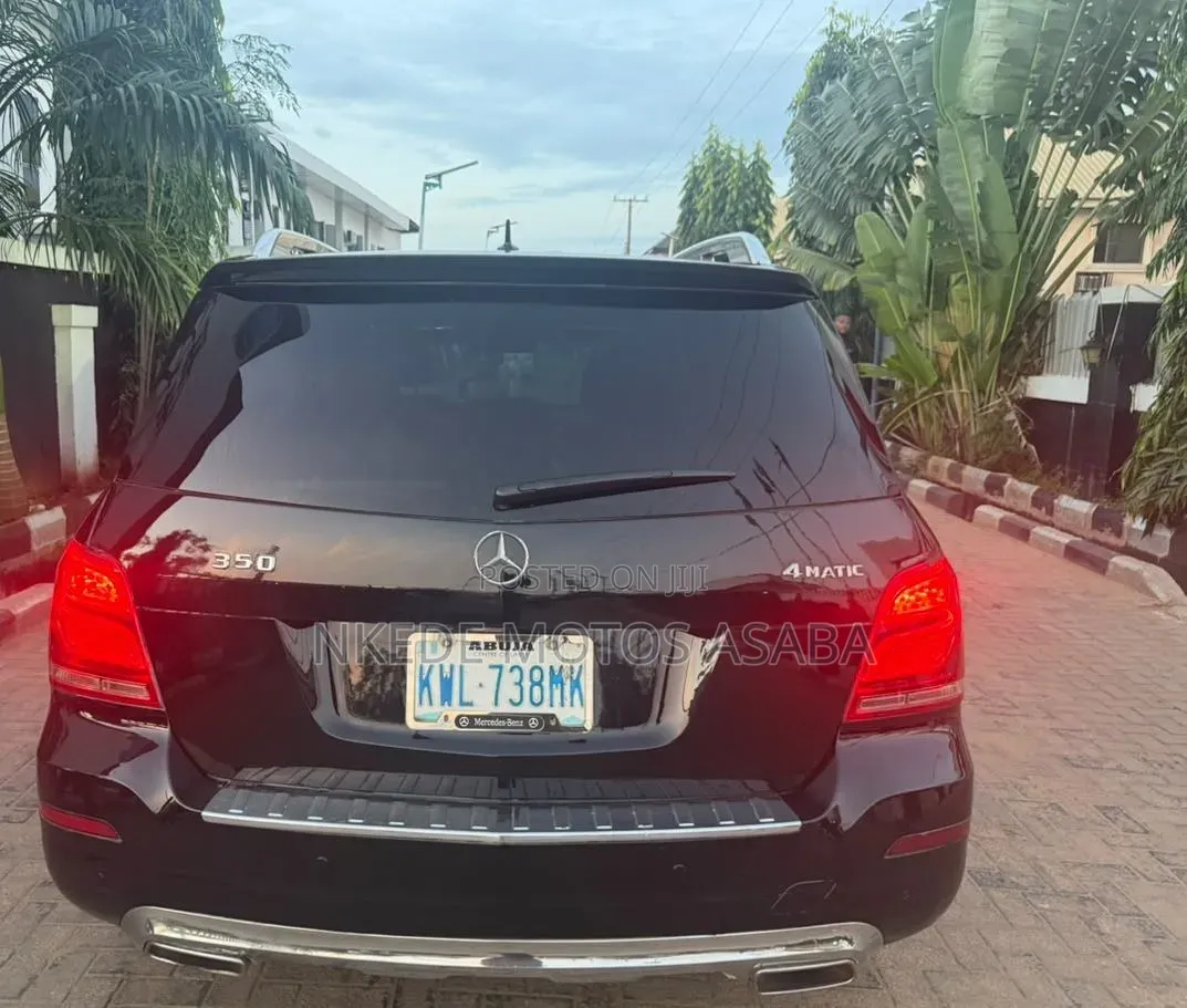 Mercedes-Benz GLK-Class 2011 Black