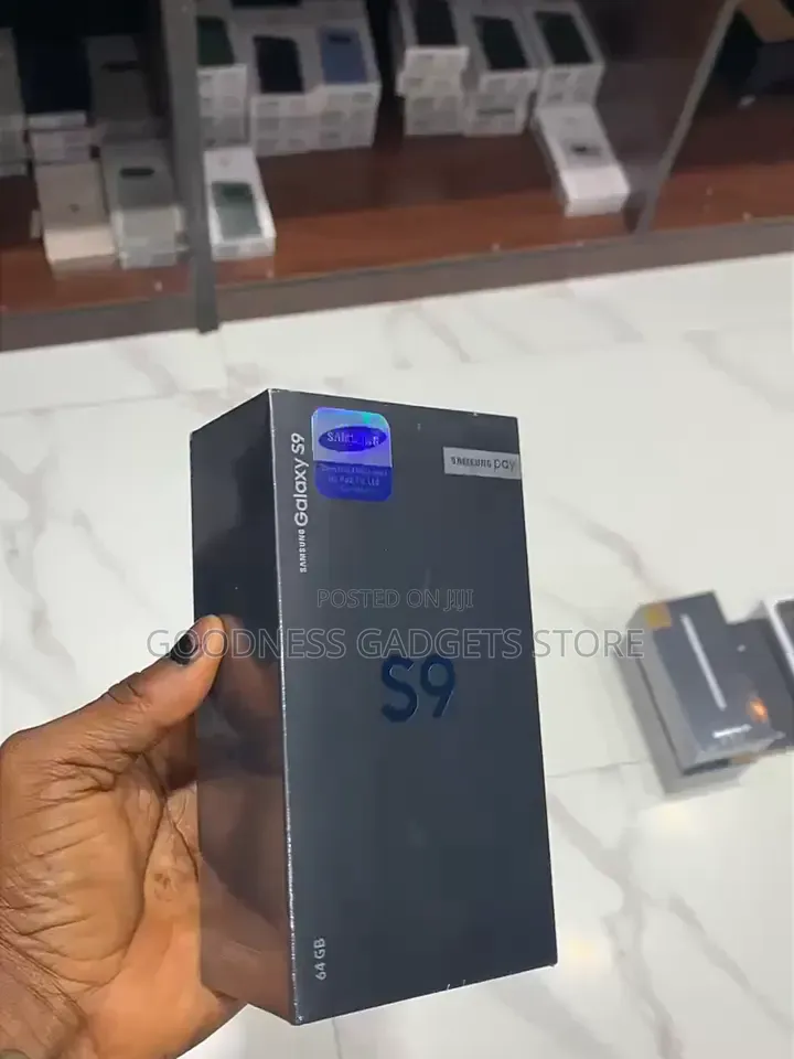 New Samsung Galaxy S9 64 GB Black