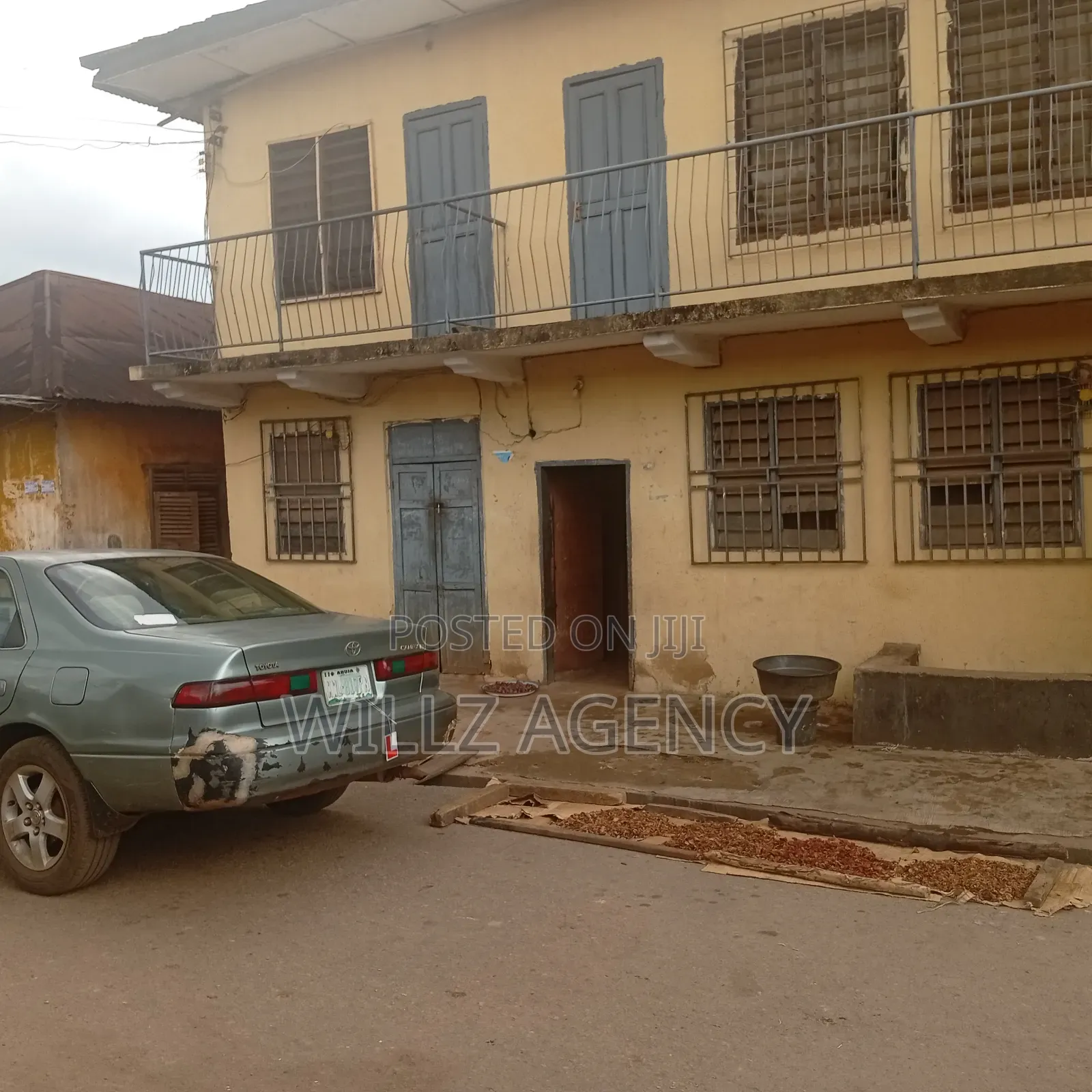 3bdrm Condo in Enugu for sale