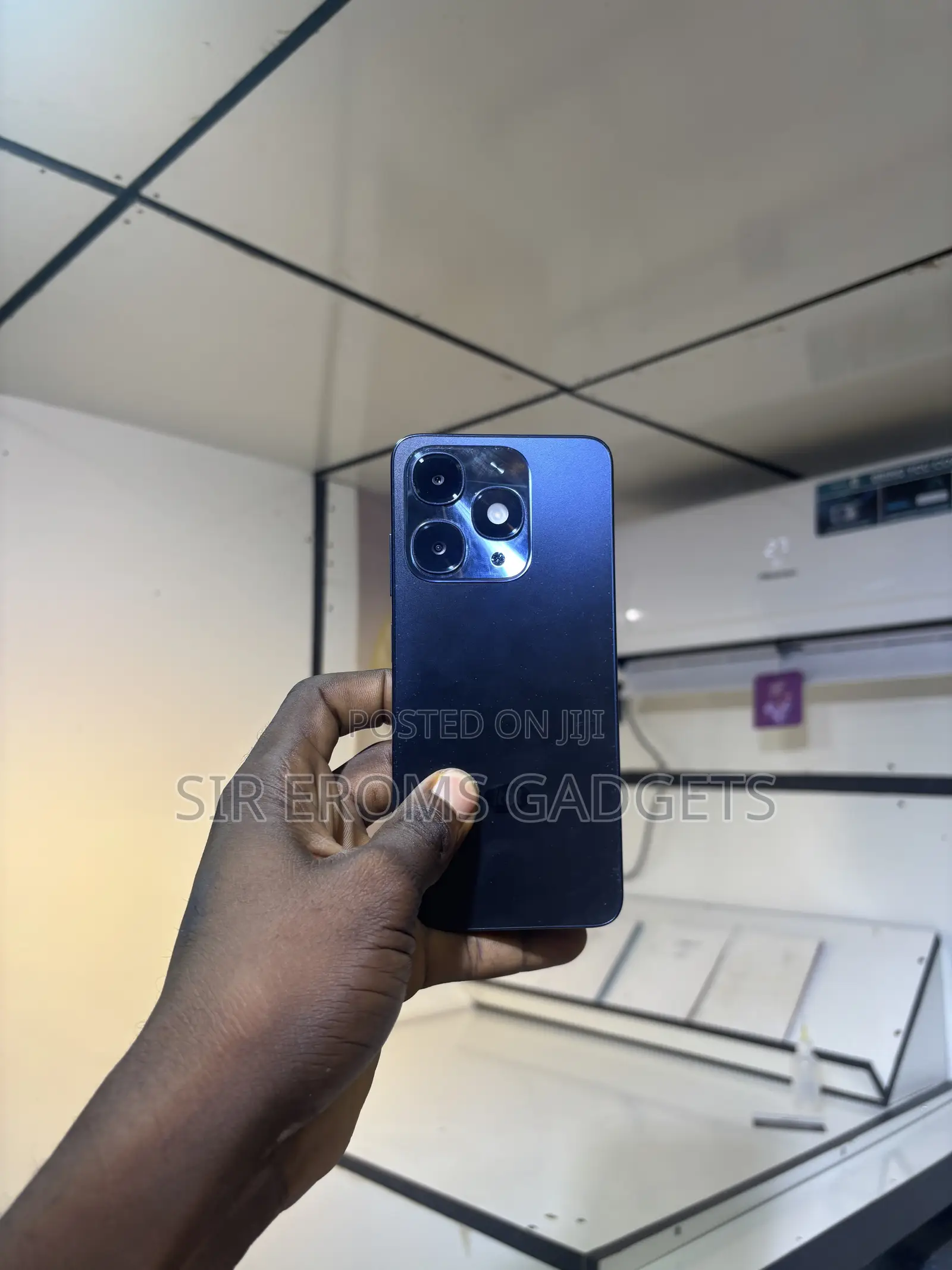 Itel A90 128 GB Blue