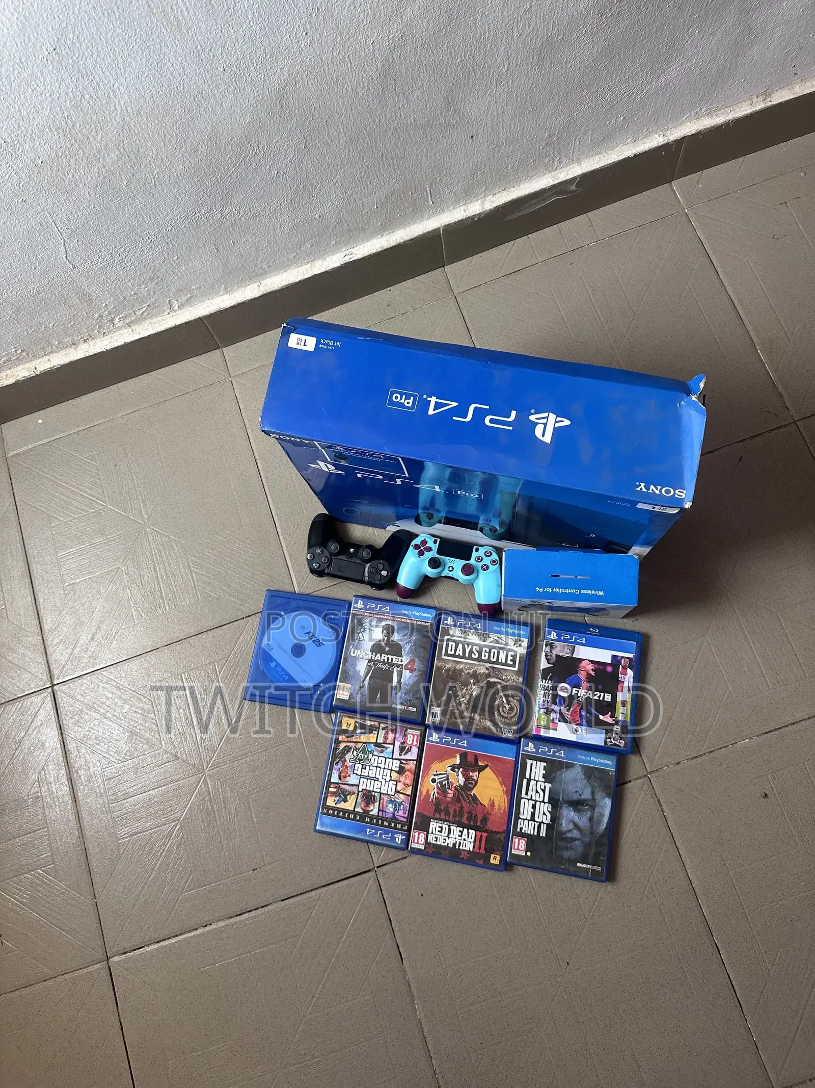 Sony Ps 4 Pro With Games
