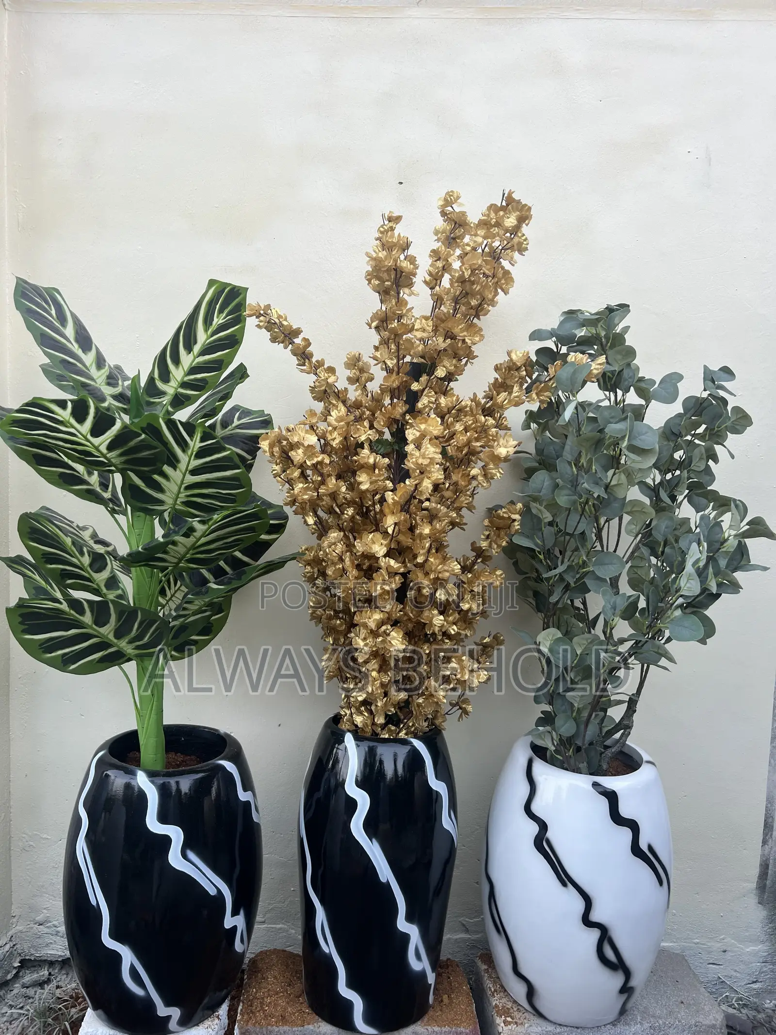Luxury Trio – Black White Designer Vases With Botanical Arrangements