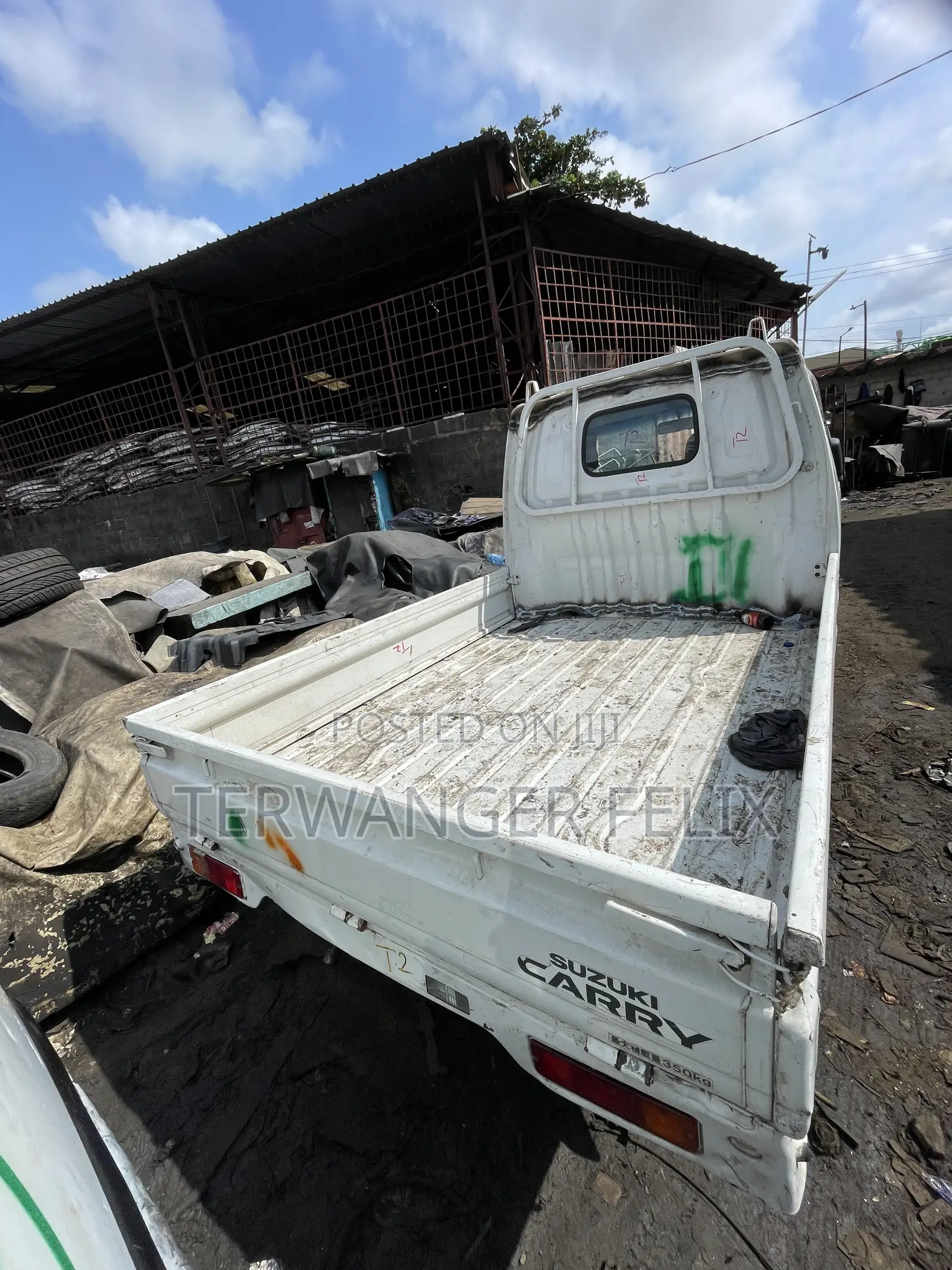 Suzuki Every 2012 White