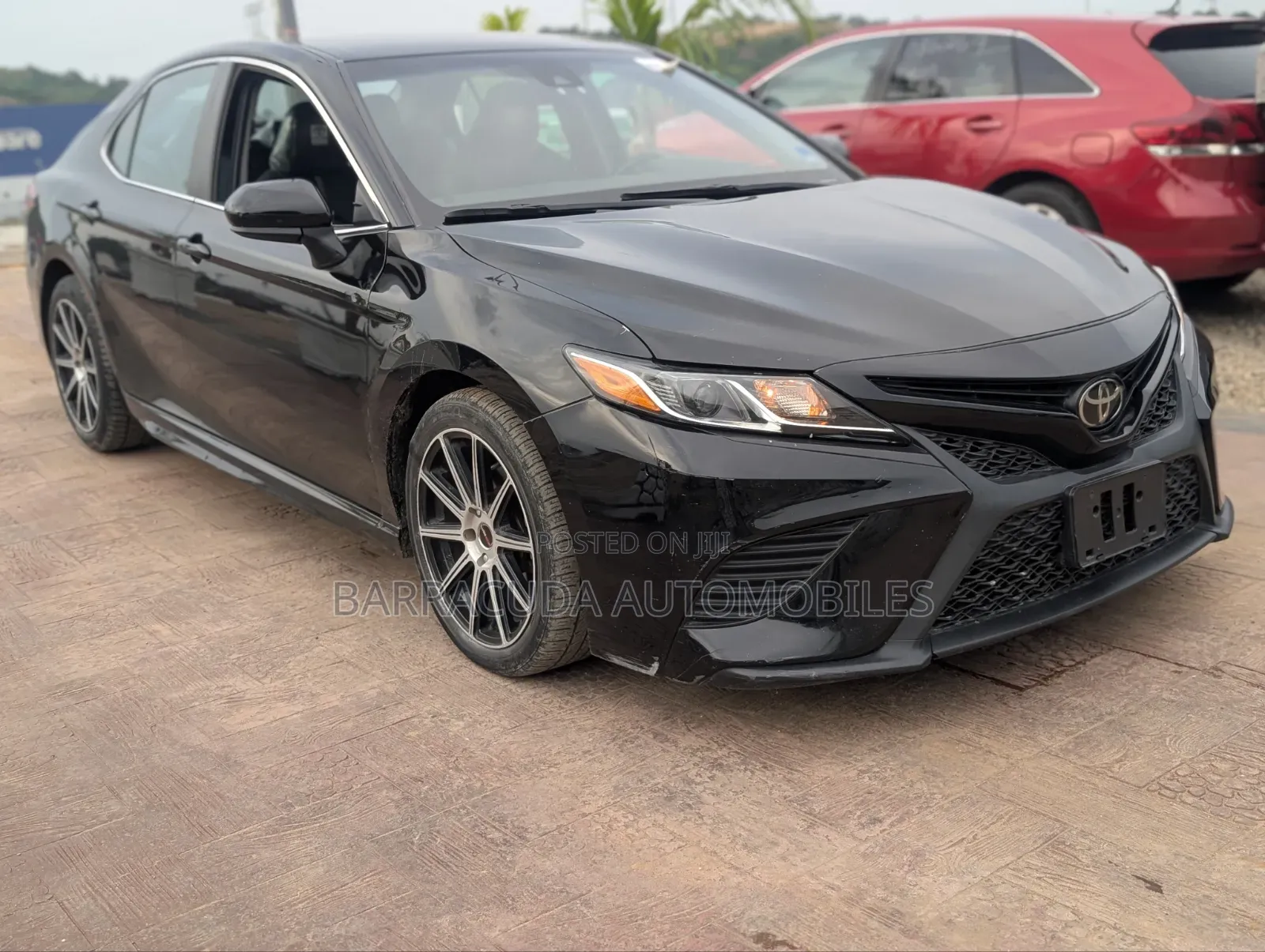 Toyota Camry SE FWD 2020 Black